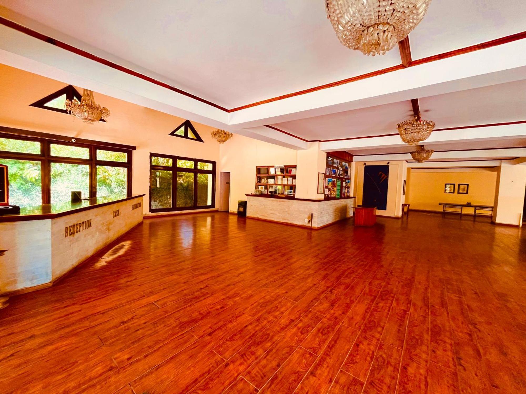 Ramayan Resort, In City Centre Manali By Ramanand Sagar Екстер'єр фото